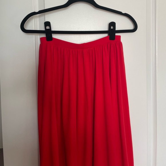 Asos Stretchy Red Full Skirt - Picture 5 of 7